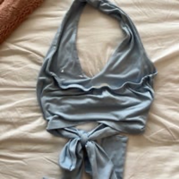 Halter crop top - Picture 4 of 4